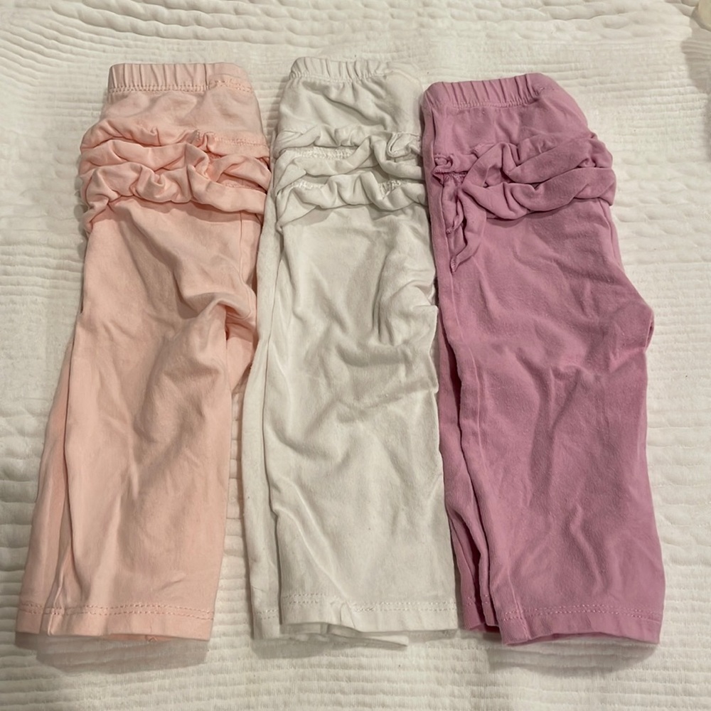 Set of 3 ruffle bum legging for baby girl